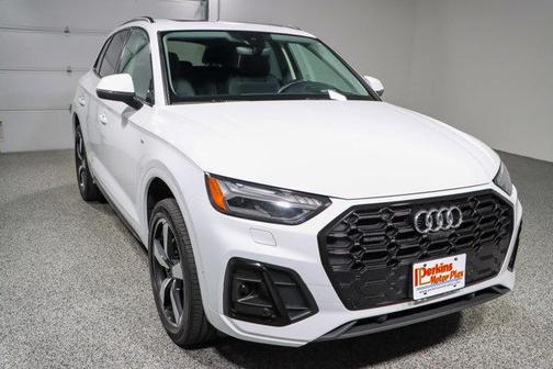 2023 Audi Q5 45 S line Prestige