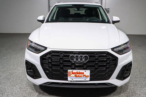2023 Audi Q5 45 S line Prestige