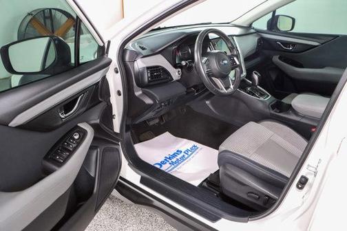 Crystal White Pearl 2023 Subaru Outback Premium