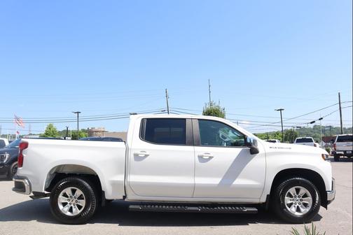 Summit White 2021 Chevrolet Silverado 1500 LT