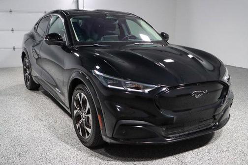 2022 Ford Mustang Mach-E Premium
