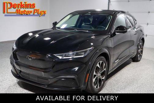 2022 Ford Mustang Mach-E Premium