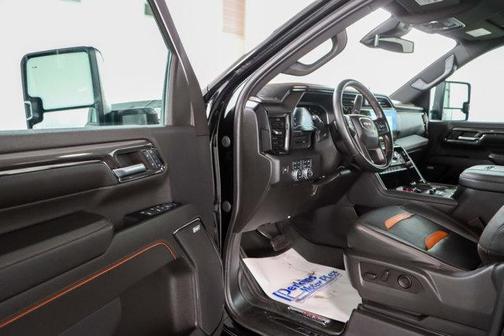2024 GMC Sierra 2500 AT4