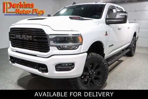 2023 RAM 2500 Laramie Crew Cab 4x4 6'4' Box