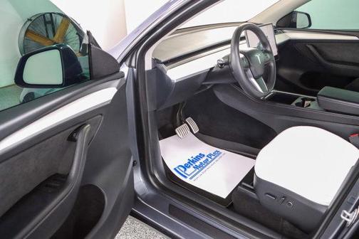 2023 Tesla Model Y Performance Dual Motor All-Wheel Drive