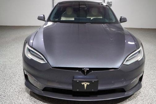 2021 Tesla Model S Plaid