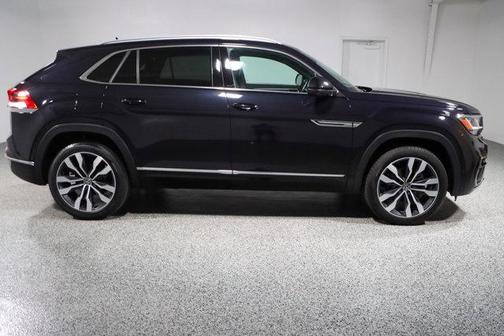 2022 Volkswagen Atlas Cross Sport 3.6L V6 SEL Premium R-Line