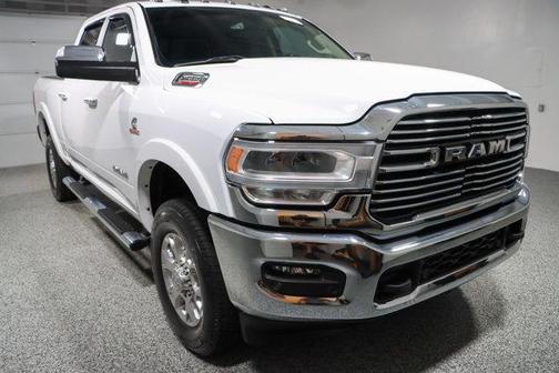 2020 RAM 2500 Laramie Crew Cab 4X4 6'4' Box