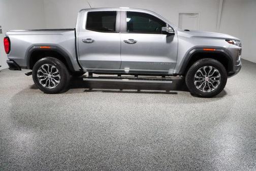 2023 GMC Canyon Denali