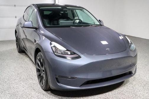 2023 Tesla Model Y Long Range Dual Motor All-Wheel Drive