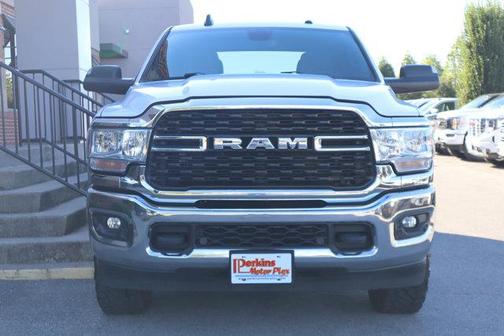 2022 RAM 2500 Big Horn Crew Cab 4x4 6'4' Box