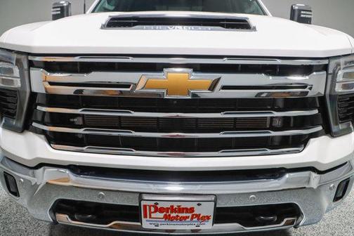2024 Chevrolet Silverado 3500 LTZ