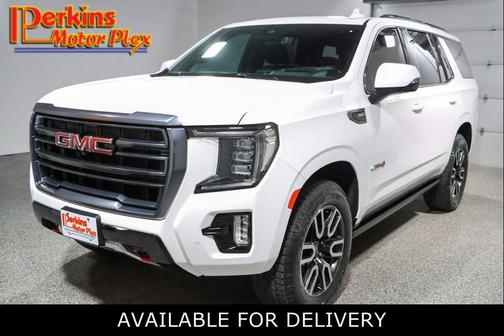 Summit White 2024 GMC Yukon 4WD AT4