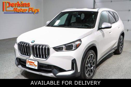 Alpine White 2023 BMW X1 xDrive28i