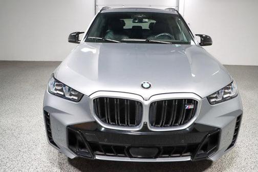 2024 BMW X5 M60i