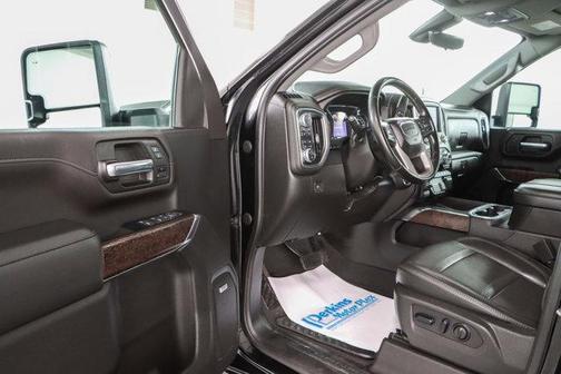 2023 GMC Sierra 2500 Denali