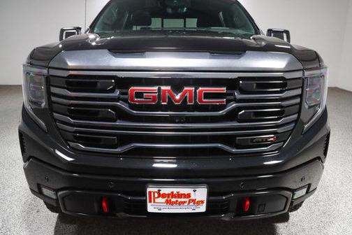 Onyx Black 2024 GMC Sierra 1500 AT4
