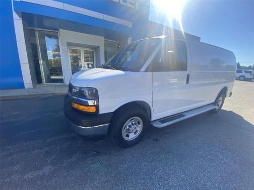 2024 Chevrolet Express 2500 RWD 2500 Regular Wheelbase WT