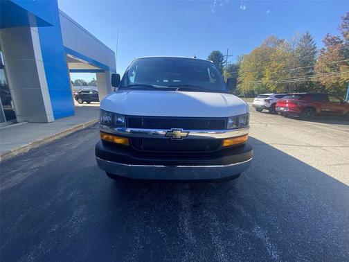 2024 Chevrolet Express 2500 RWD 2500 Regular Wheelbase WT