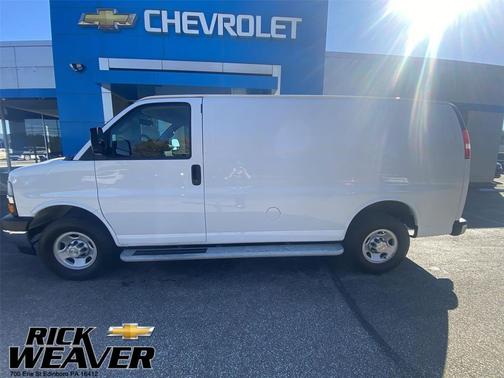 2024 Chevrolet Express 2500 RWD 2500 Regular Wheelbase WT
