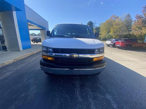 2024 Chevrolet Express 2500 RWD 2500 Regular Wheelbase WT
