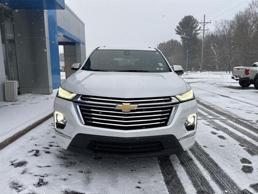 2023 Chevrolet Traverse Premier