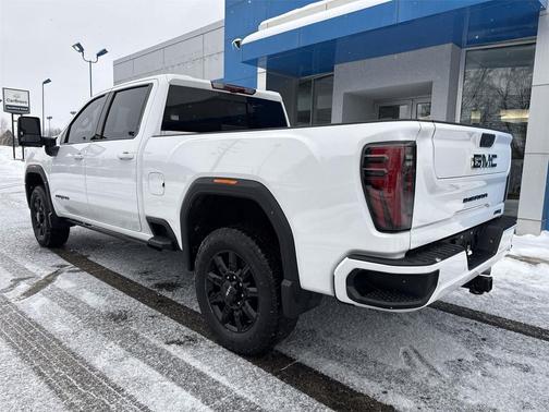 2024 GMC Sierra 3500 AT4