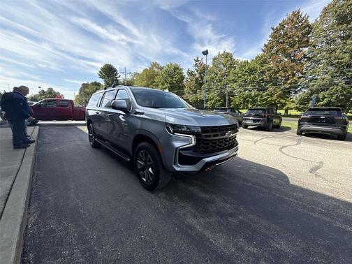 2024 Chevrolet Suburban 4WD Z71