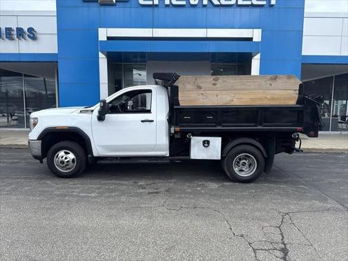 2023 GMC Sierra 3500 Base