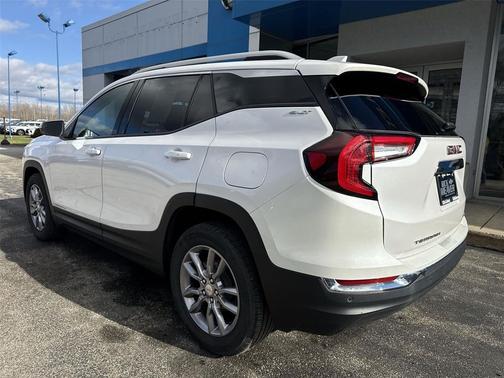 2022 GMC Terrain SLT