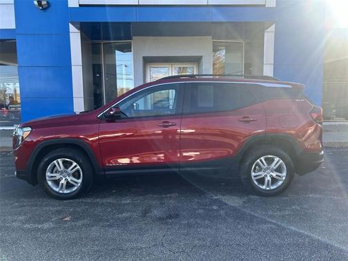 2023 GMC Terrain SLE