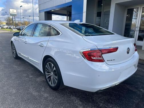 2017 Buick LaCrosse Essence