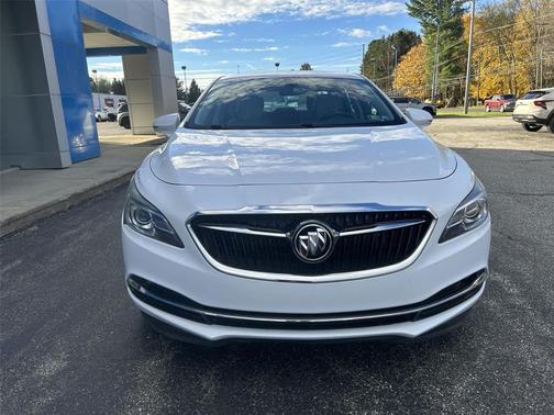 2017 Buick LaCrosse Essence