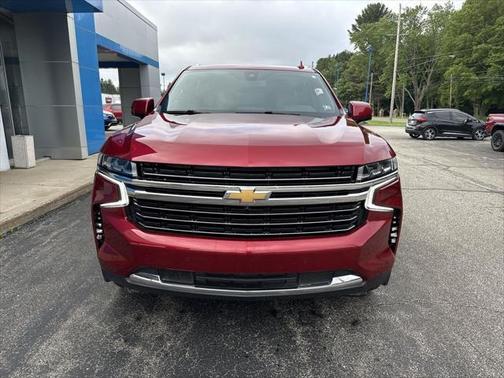 2022 Chevrolet Suburban LT