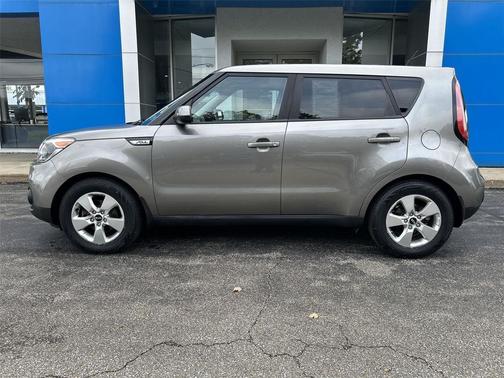 2017 Kia Soul Base