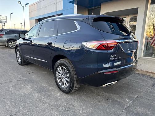 2023 Buick Enclave Essence AWD