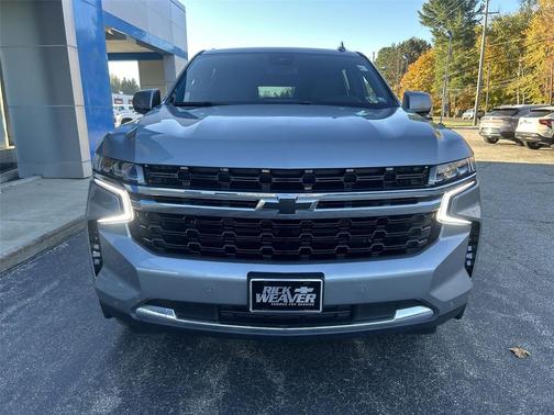 2023 Chevrolet Suburban LS