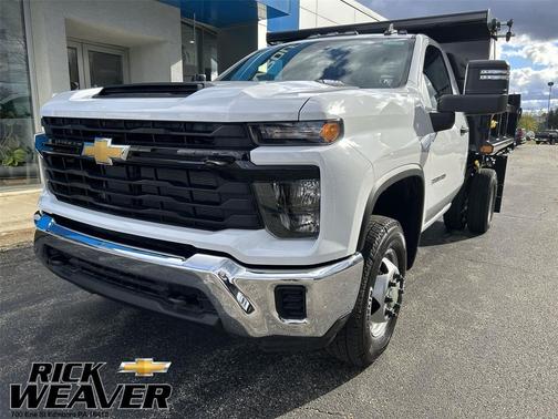 2025 Chevrolet Silverado 3500 WT