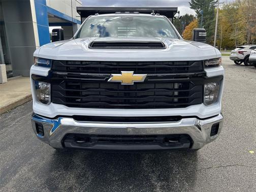 2025 Chevrolet Silverado 3500 WT