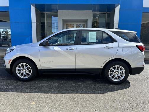 2022 Chevrolet Equinox LS