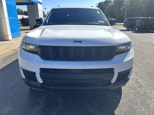 2023 Jeep Grand Cherokee L Altitude