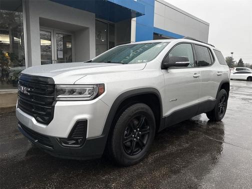 2020 GMC Acadia AWD AT4