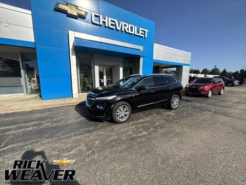 2023 Buick Enclave Essence AWD