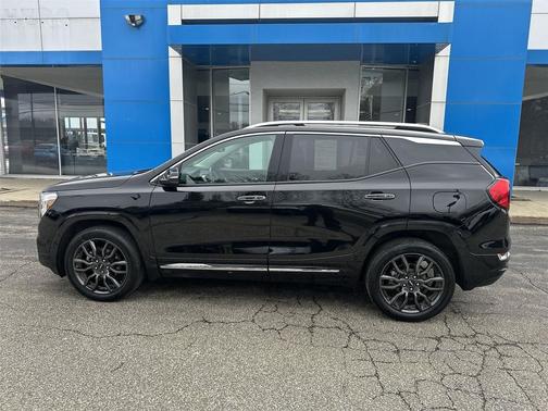 2024 GMC Terrain Denali