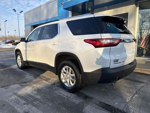 2018 Chevrolet Traverse LT Cloth