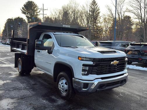 2026 Chevrolet Silverado 3500 WT