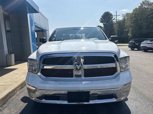 2019 RAM 1500 SLT