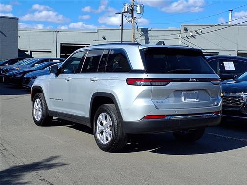 2022 Jeep Grand Cherokee Limited