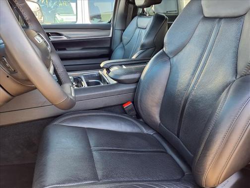 2024 Jeep Wagoneer L Series III