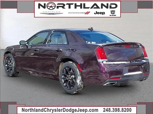 2020 Chrysler 300 Touring